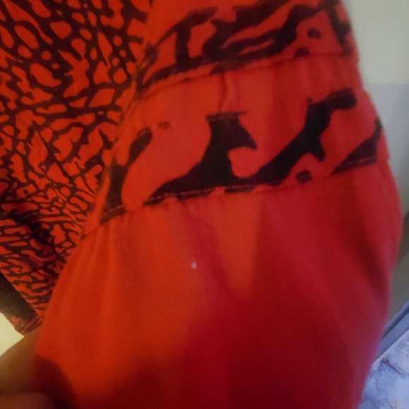 4 for $10, Another Hype Piece Top - Picture 3 of 4